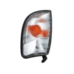 26110-VJ825 / 26115-VJ825 NISSAN Fiesta '09 / Pick Up 720 '84-'95 D21 / Pick Up '97-2001 D22 Corner Light