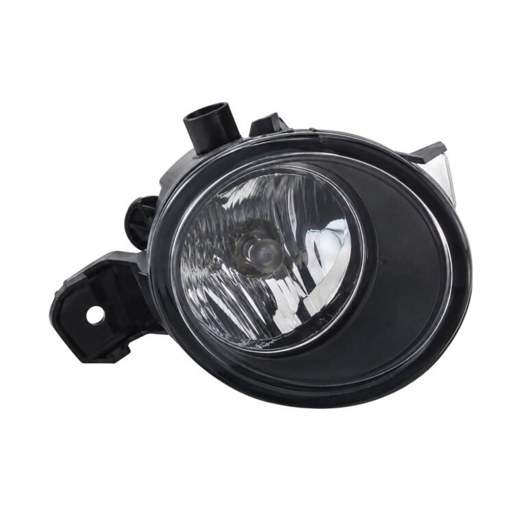 26550-4KH0A / 26555-4KH0A NISSAN Bulebrid / Navara '04 / Navara '15 Fog Light
