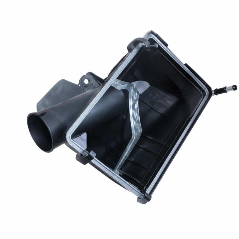 28112-4H000 Hyundai Starex '16 / '18 / H1 Air Filter Cover Lower