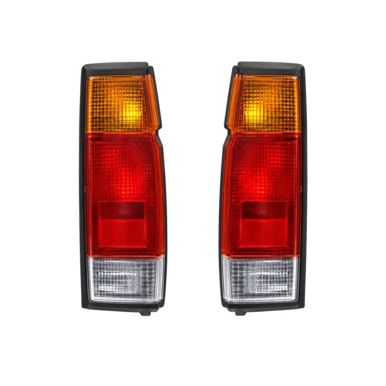B6550-25G60 / B6555-25G60 FORD Fiesta '09 / Pick Up 720 '84-'95 D21 / Pick Up '97-2001 D22 Tail Light O/M