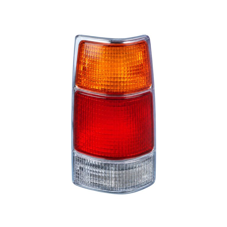 R 8-97025-472-0 L 8-97025-473-0 ISUZU Npr,nhr '93/JAC / Jac 808 / Tfr KB42 '93 Tail Lamp(Chromed)