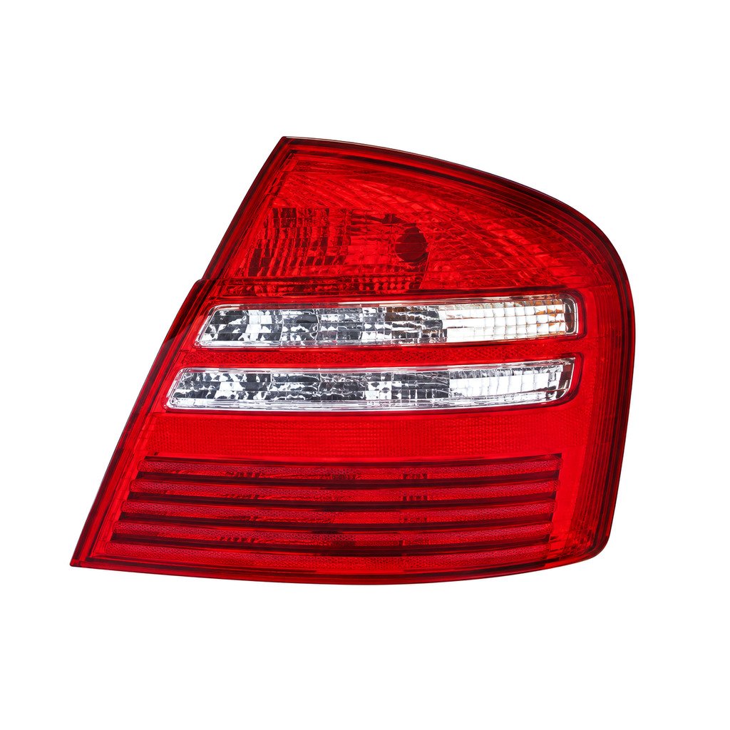 Tail Light Assembly for NISSAN Bulebrid / Navara '04 / Navara '15 - Version B NISSAN Bulebrid / Navara '04 / Navara '15 Tail Light Assembly