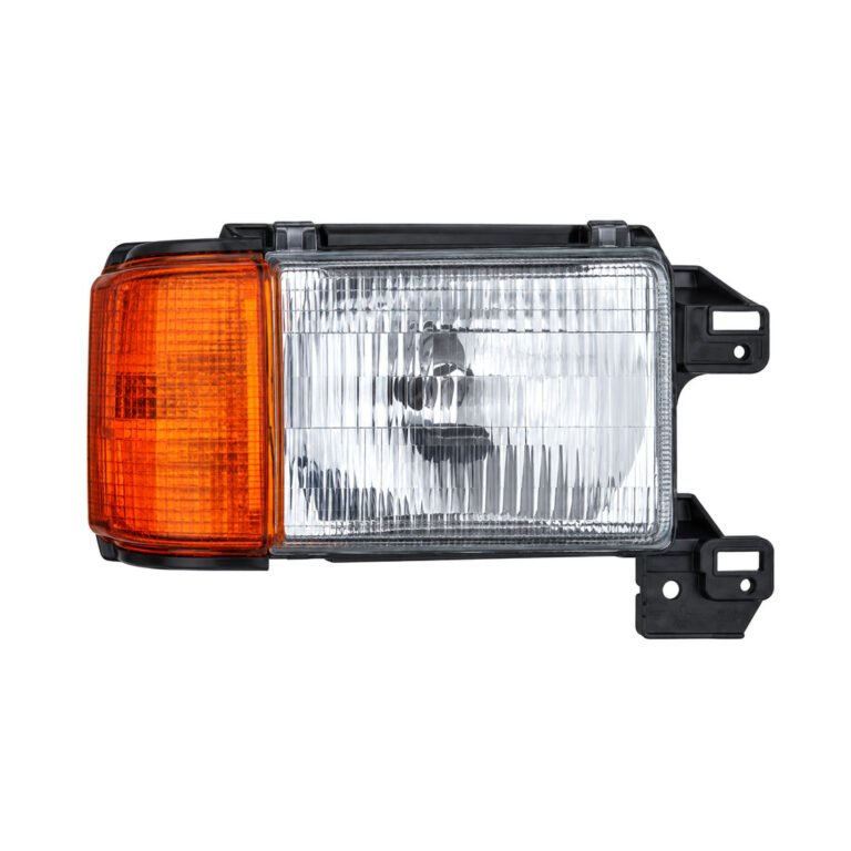 NISSAN Fiesta '09 / Pick Up 720 '84-'95 D21 / Pick Up '97-2001 D22 Headlight Assembly