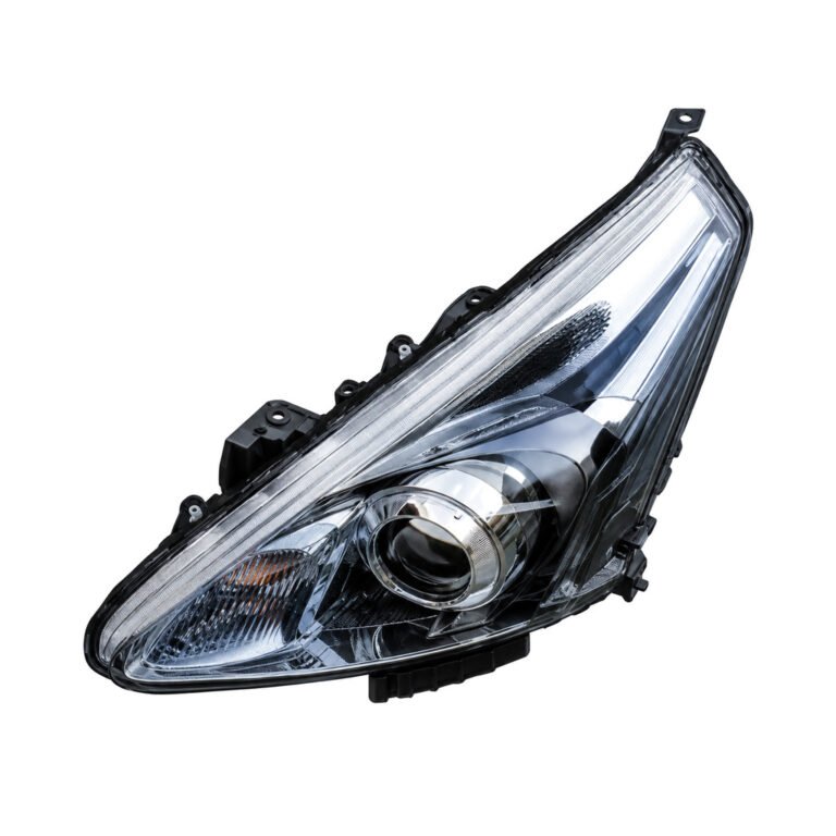NISSAN Tida '08 / Tida '11 / Urvan/caravan E24 '02 Headlight Assembly