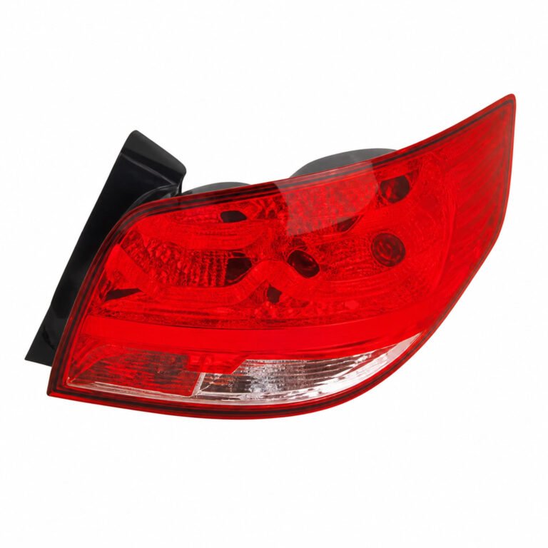 Daewoo Sail '2010 / '2015 Tail Light Assembly