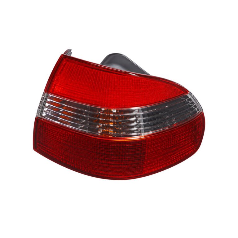 R 81550-1E080 L 81561-1E040 TOYOTA Kangoo '97-'03 / Corolla AE100 '93 / Corolla AE101 '98 Tail Light Assembly