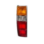 R 81550-39645 L 81560-39605 TOYOTA Hilux RN55/85/78-92 / Hilux '96-00 / Hilux '04-06 / Hilux '03 Tail Lamp(Chromed)