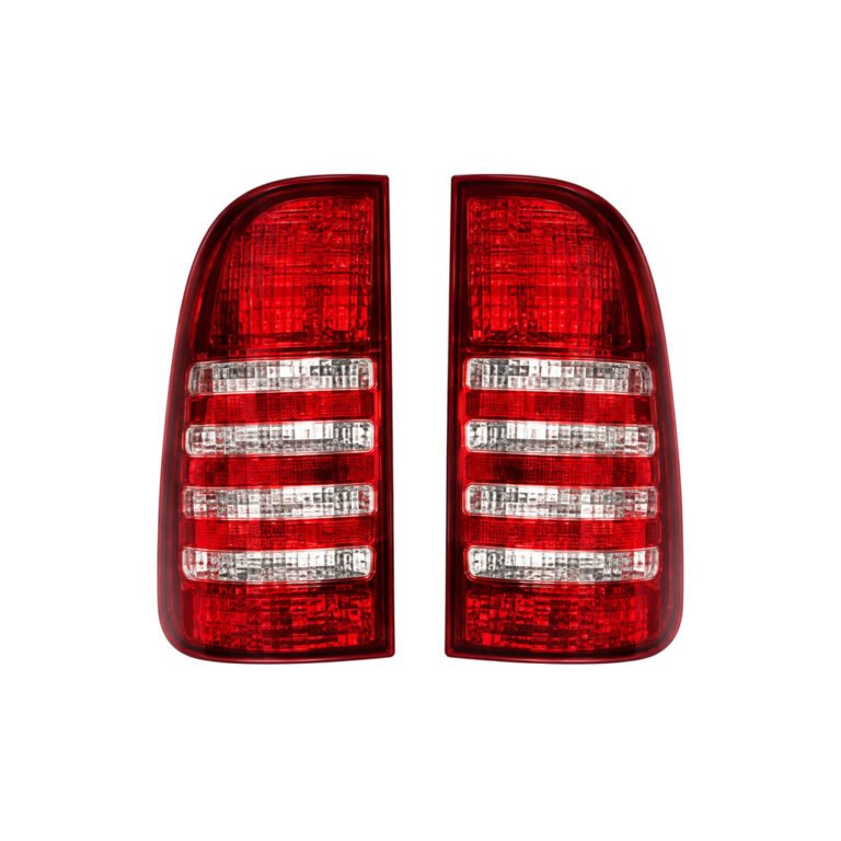 TOYOTA Hilux '04-06 / Vigo '08 Tail Light Assembly