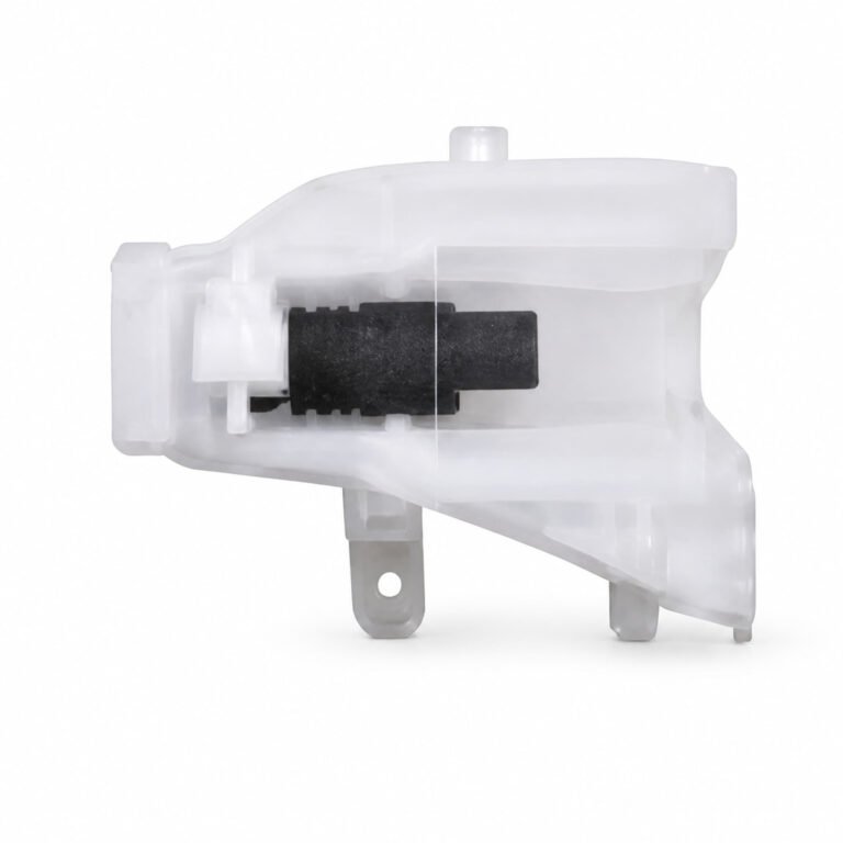 Daewoo Aveo '11 Washer Fluid Reservoir
