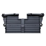 Radiator Shutter for Grand Cherokee, horizontal slats divided by a broad centre strip